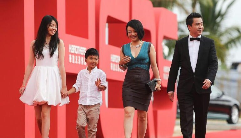 ������Ů����Ԫ���������ϼ�����˽�����ع�