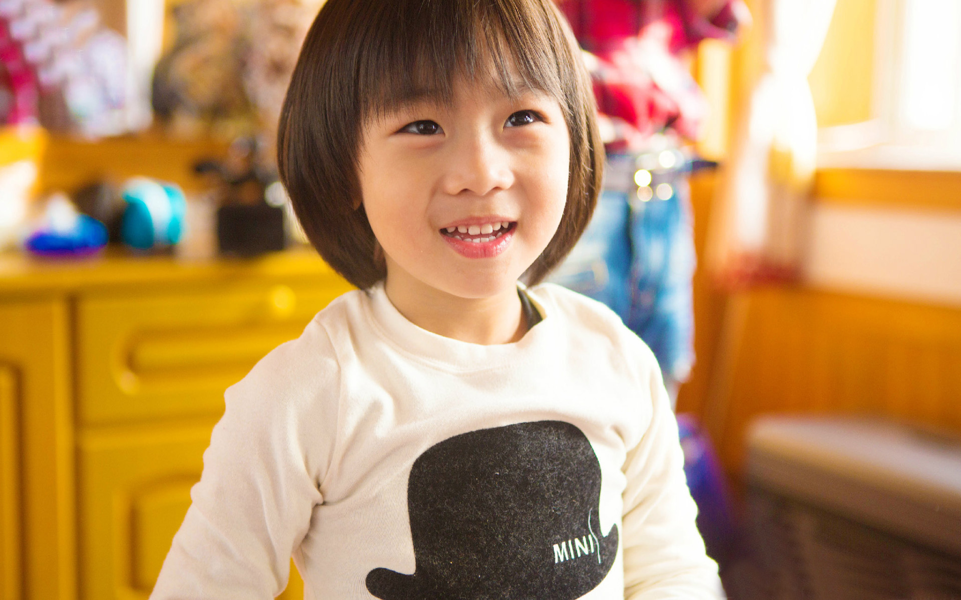 ϸ��2015��00����˧���ȵ�С˧��