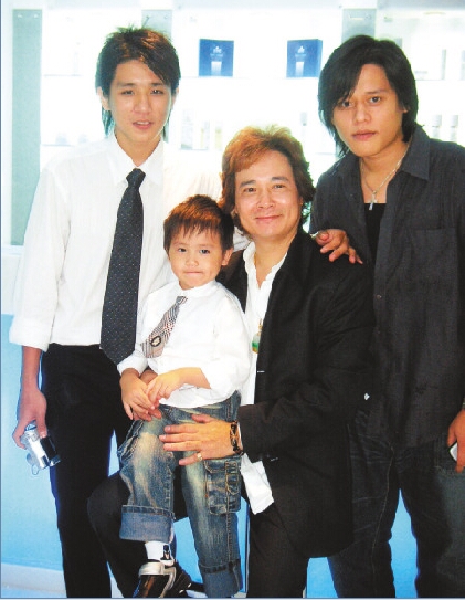 ���Ҳ������ǡ��Ϸɶ������豳���������