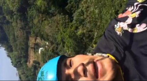 柳岩神秘男友曝光 电梯间撒娇卖萌