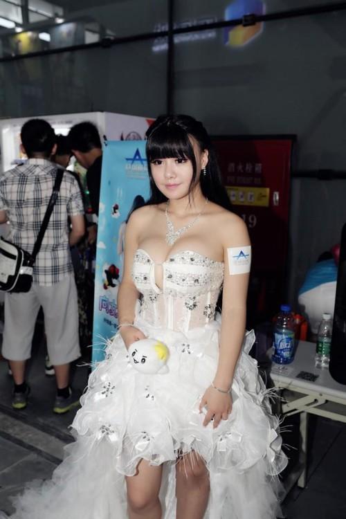 ���Ͼͷ贫��һ��Showgirl�ġ��ͷ����
