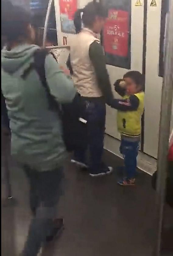 ����Ů�Ӵ����Ϻ������˿� �����к���������