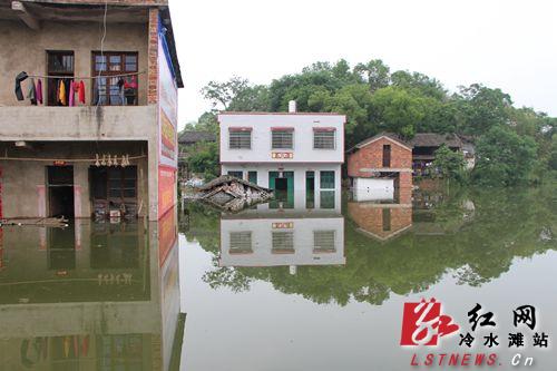 暴雨致湖南死亡6人 失踪3人