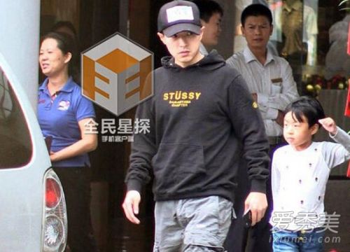 姚笛与台湾男星李威浪漫约会被曝光