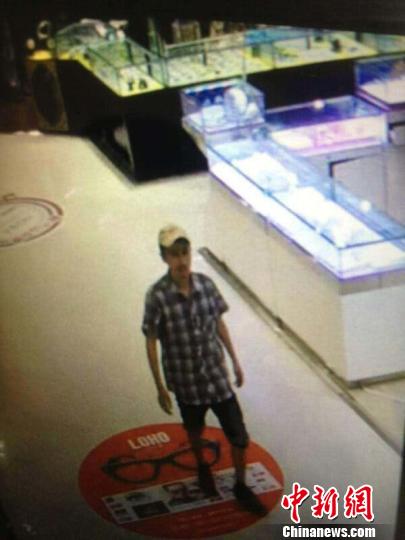 һ���̳�Ů����Ա�����Ӵ��� ��������Ч����