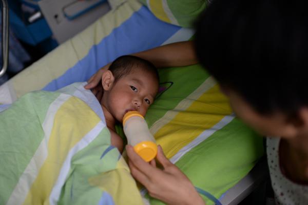 Ůͯ��үү��������ѹ ʧȥ�������ӹ�