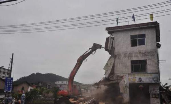 ��ɽ��ʷ�ϵġ���ţ���ӻ�����ǿ��