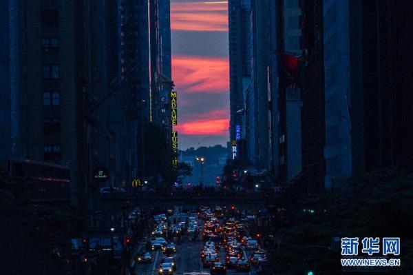 ����������ŦԼ�����ٽ�ͷ���㡰���������ա�����