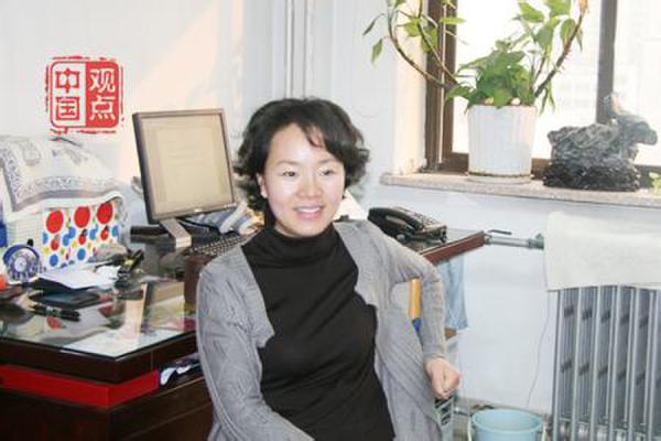 ������Ů�������� �տ����Ǳ���ŷԪ��Ԫ