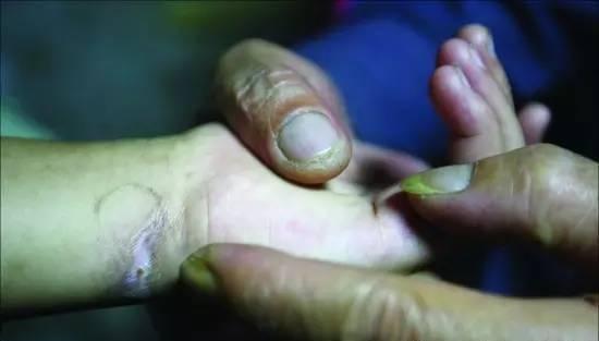 ץ��Ů���ⱨ�� ���15�걻Ź���ּ�����