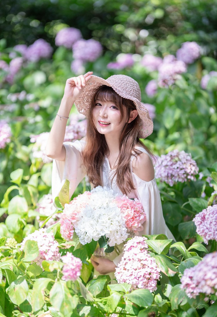 Ů٧粻Ը