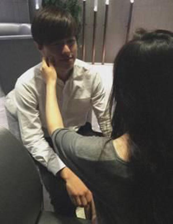 �ձ�90��С�����Ϻ����� ���й���������