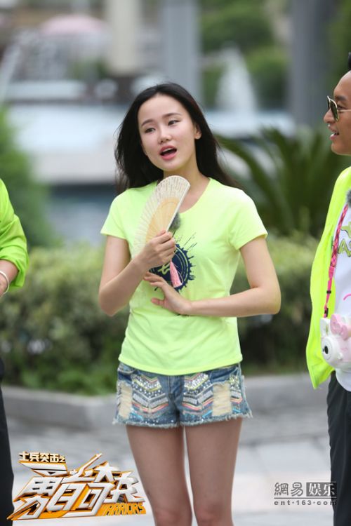 《勇者奇兵》开创“密室逃脱军事大片”模式 脑洞大开