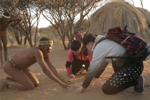 ������ǰ��2����ӭ�߹��� ��꿳Գ澪������