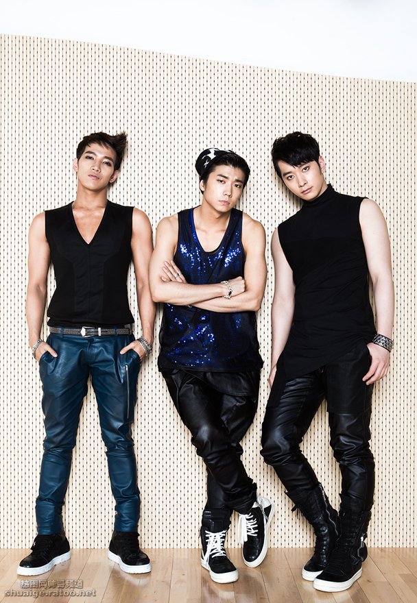 2PMд