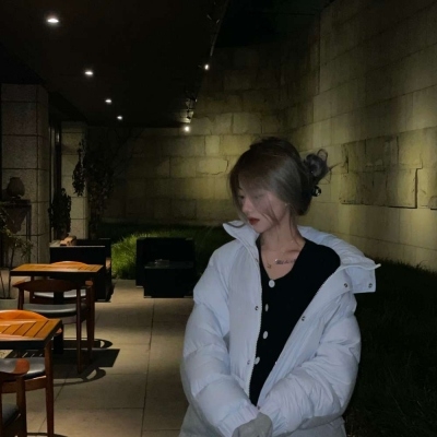 ˷ǿҶɶ ͼŮͷ