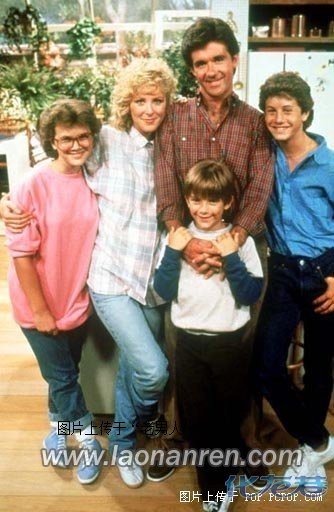 ϲ硶ɳķա(Growing Pains)