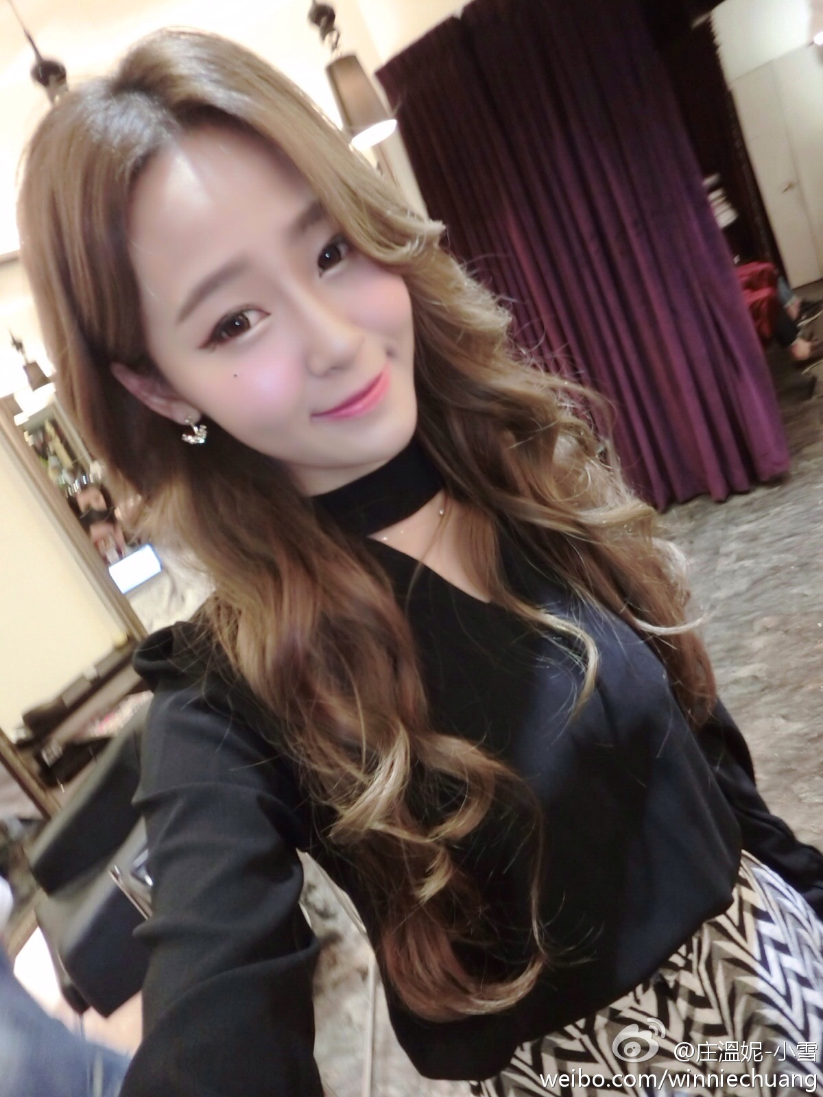 �崿Ů��WinnieСѩ������д��ϼ�