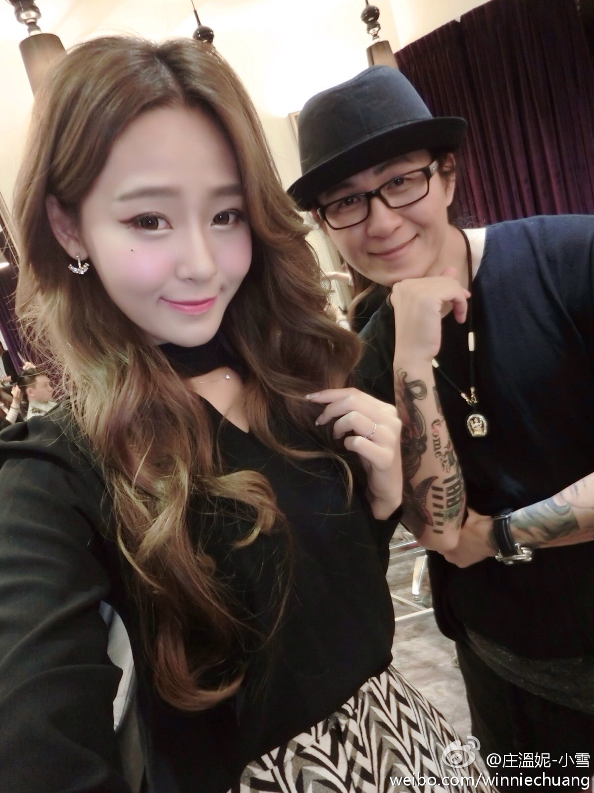 �崿Ů��WinnieСѩ������д��ϼ�