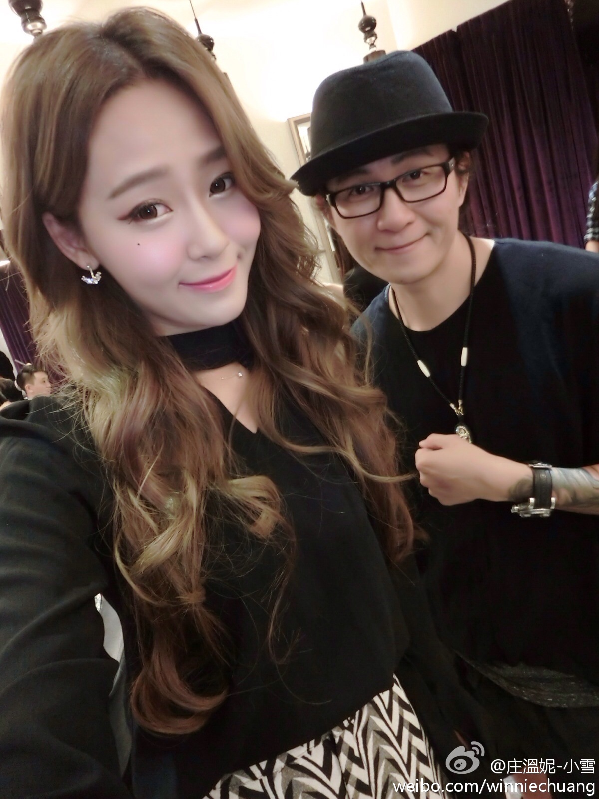 �崿Ů��WinnieСѩ������д��ϼ�