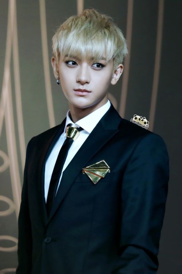 EXO����躼Ҿ������� ������SM��Լ����