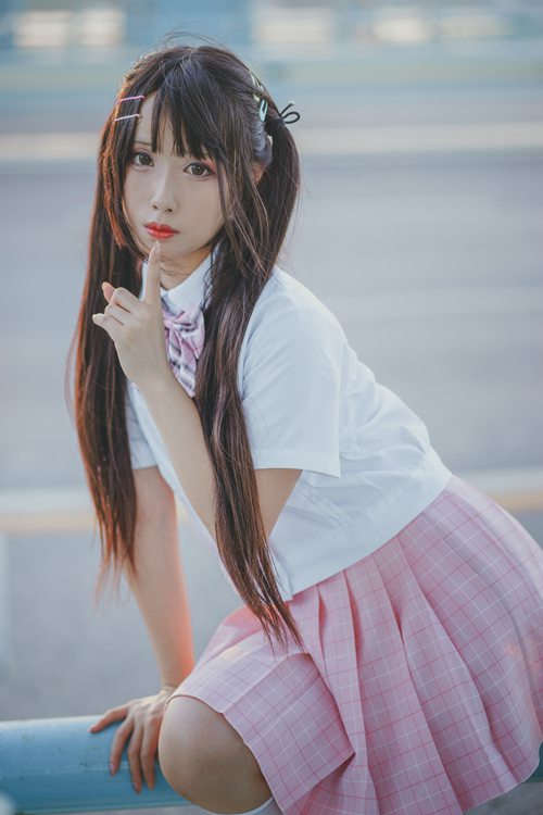 �ڹѸ�˹������Լ��ѷ�������¼� ��߶ȼ����Ӱ