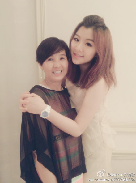 ��ʫ���������� �ҹ�ʫ����ͥ���������Ն���ϵ