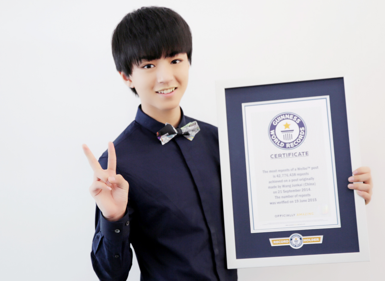 �������ɼ�ʵ��һ�� ����������Ů���Ѽ�ͥ������ʵ