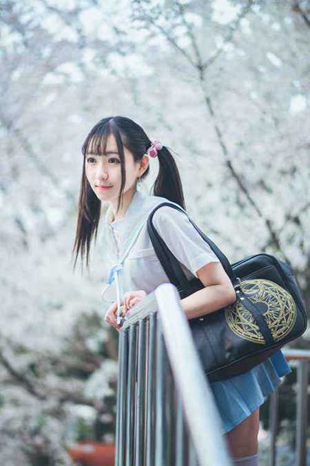 �ձ�G����Ů�ű���ʵд�漯 �ű���ʵ����ed2k����