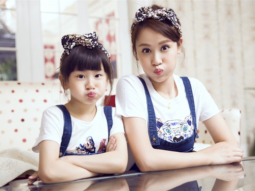 ��������Ů�����������ϵҥ�� ����ɹ��Ů������