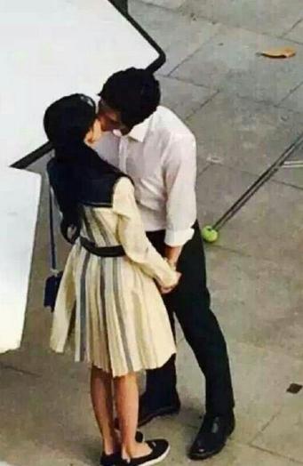 ΢΢һЦǡ ܱ΢΢Фԭ