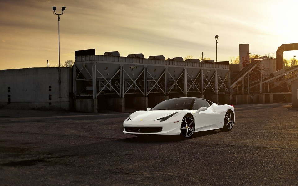 ɫFerrariֽܳͼƬ