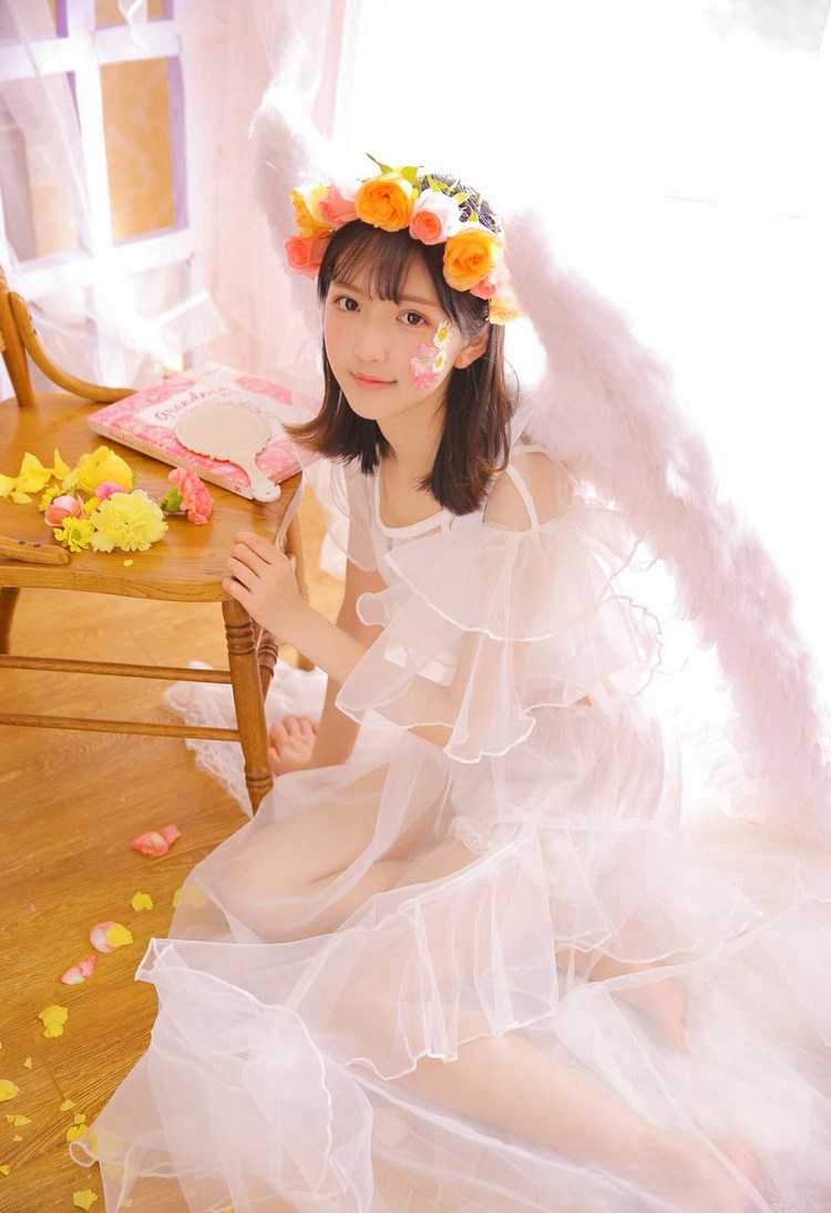 90ģŮСKittyȻдͼƬ