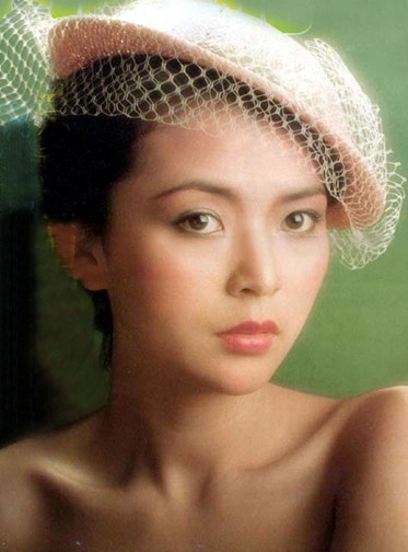 ��С��Ů���������Ϲ���˭ ������������ɾ���߶Ȼ����ع�