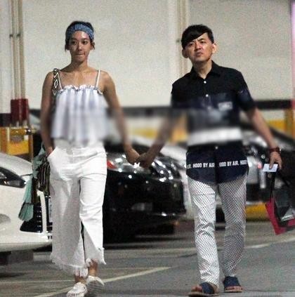 ����ٮ��С19��Ů��ͬ�� ������������