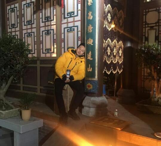 �˳�̽����ٳ ������˯����