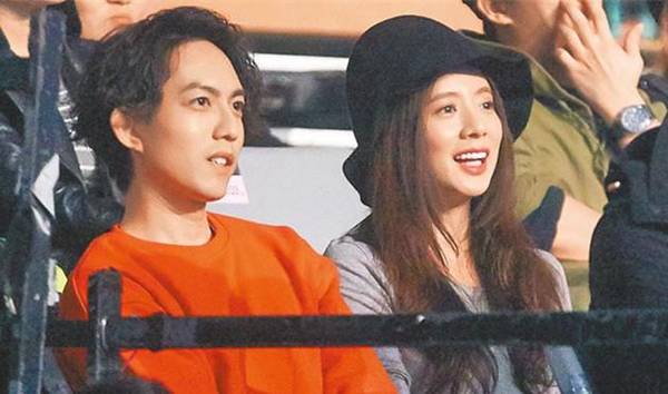 ��嶼�͸¶�Ǽǽ������ Ȣ�����źù���