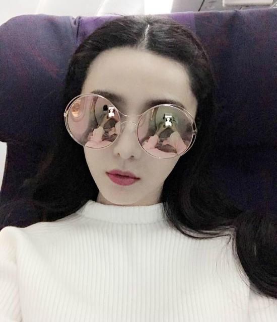 ������΢��ɹ�հ׵����� ��Ϸ����̹�����µ�