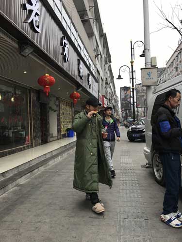 �����������������۾� ë������Ь����ͷƬ