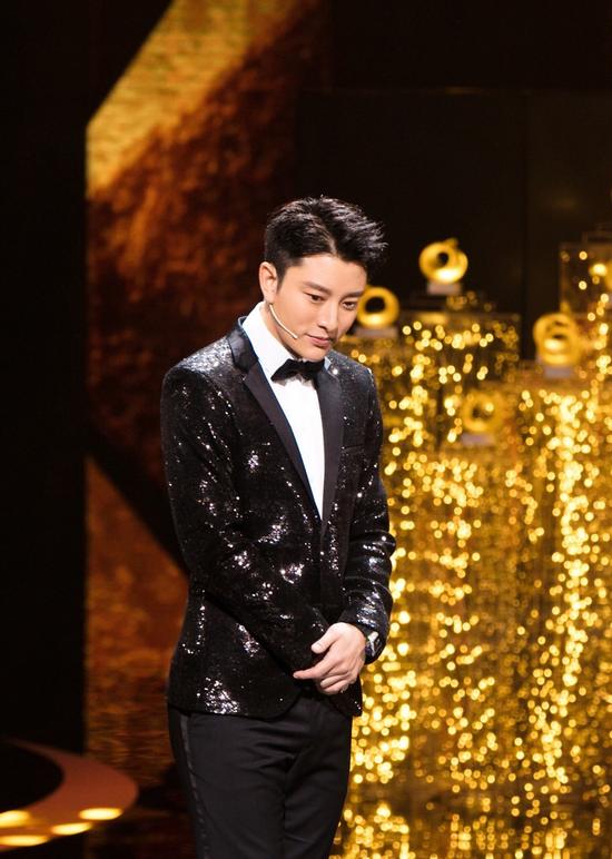 ��������С贳�ϯ���Ӿ�Ʒ��ʢ�� ����ճ��502ȫ�̽���