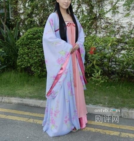 ����ġ���ơ�Ů��Ϸû���Ƿ�:�볧һ��ι�