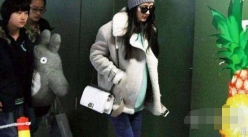 baby���������磬Ů�ǻ��д���ձ�ƴ�������������˱�����