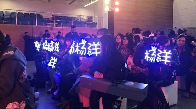 ͬ���ڰ���Ͱͣ����������ȥ�걻���񶩻飬�������󱻳ƺ�����