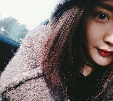 ��˵����ӱ��ϯ�δ��ͼ���۾������Ǳ���͹��Ĺ�ͷ���ǽ���~