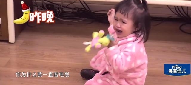 �����Ů�����ӵ�Ƥ�����ǿ����裬�����ֻ����ְִ�绰����