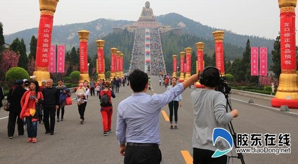 ������ɽ������������