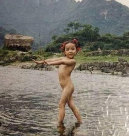 ����������з���ͯ���գ���ը�ѵ��Զ���Ц������ͣ������