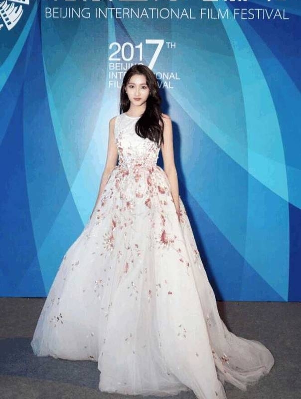 ����ͮ�������գ���Ļ���߽챱����Ӱ��