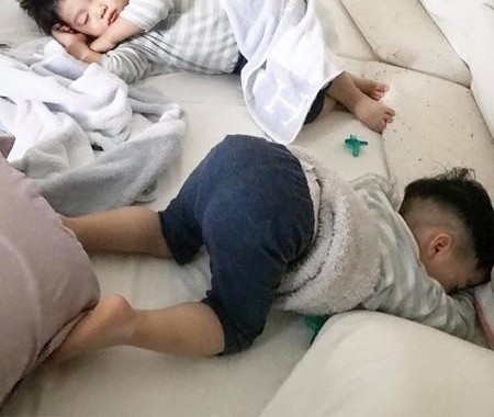 �����������𣿷��������ӡ���˯���ðְ�Ц��