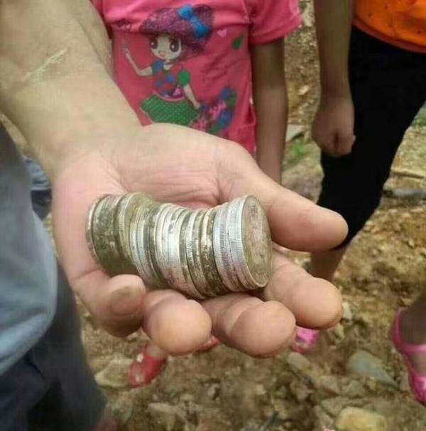 ����һ��ׯ�ִ�����Ԫ �����˷���ڱ�(ͼ)